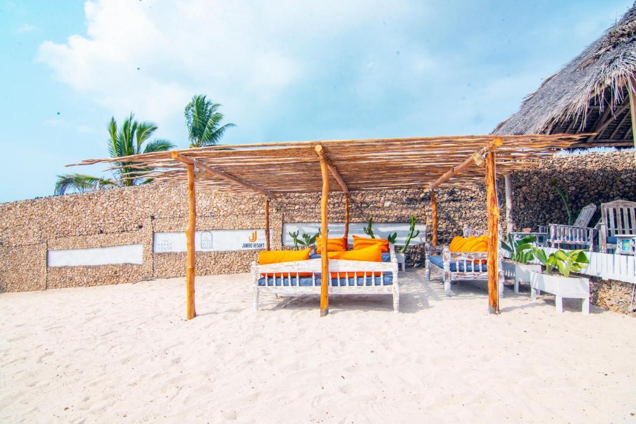 Jumbo Club Watamu Hotel ภายนอก รูปภาพ