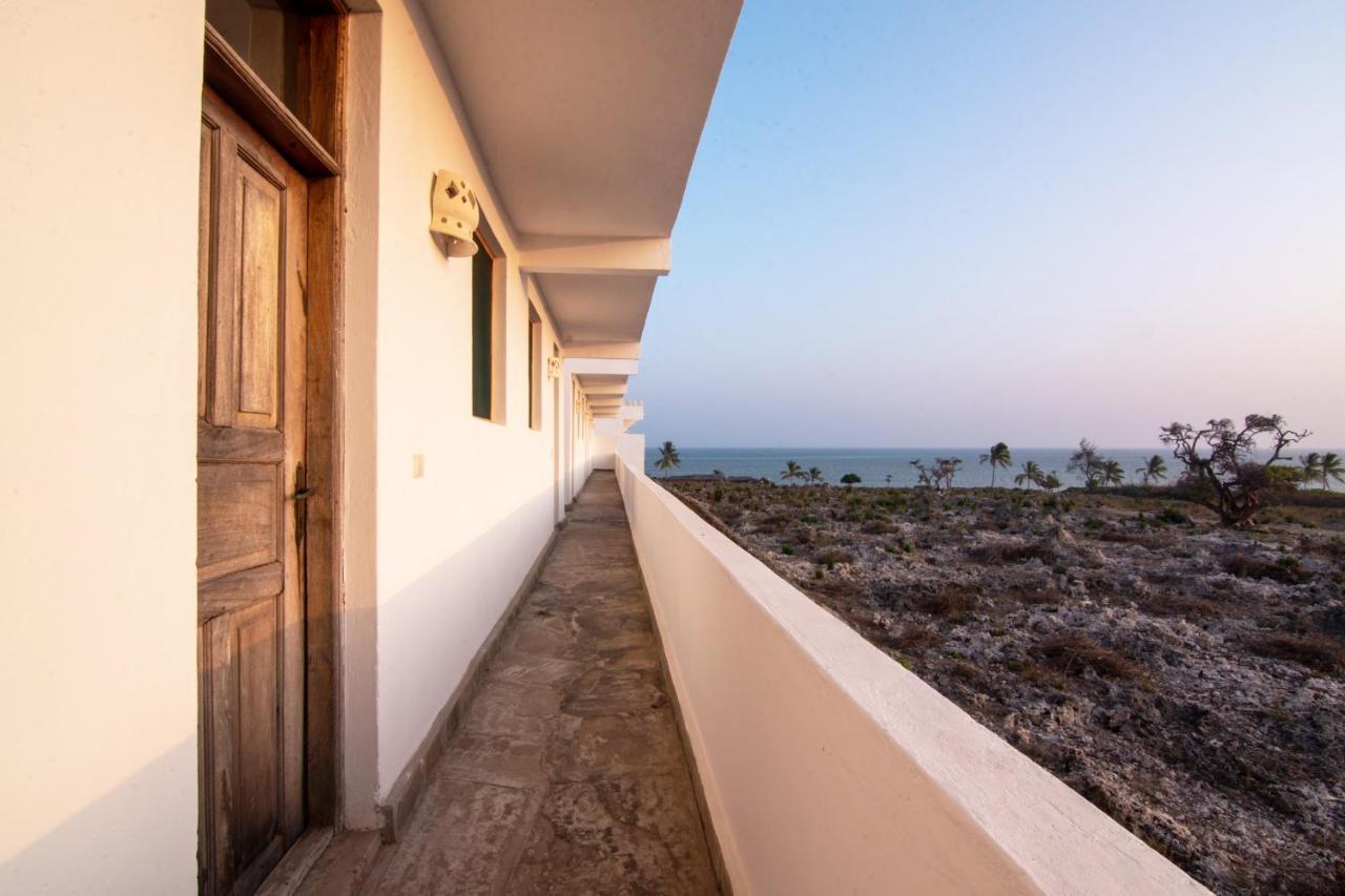 Jumbo Club Watamu Hotel ภายนอก รูปภาพ